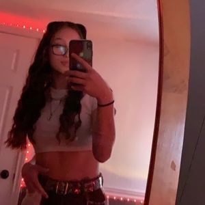 Meet your Posher, Hailey